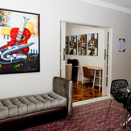 Jft Jewels Guest House イースト・ロンドン エクステリア 写真