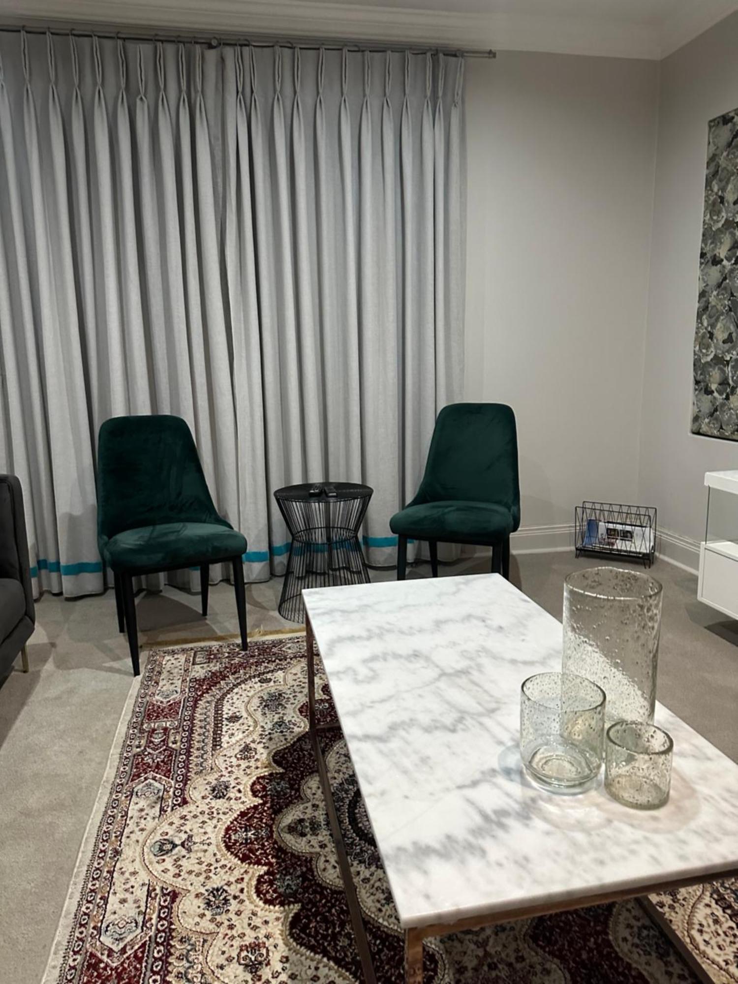 Jft Jewels Guest House イースト・ロンドン エクステリア 写真